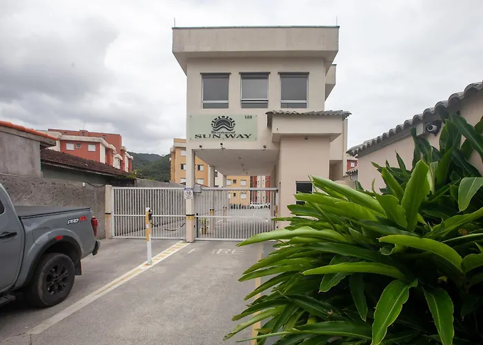 Sun Way Apartamentos com piscinas e churrasqueiras apto 4403